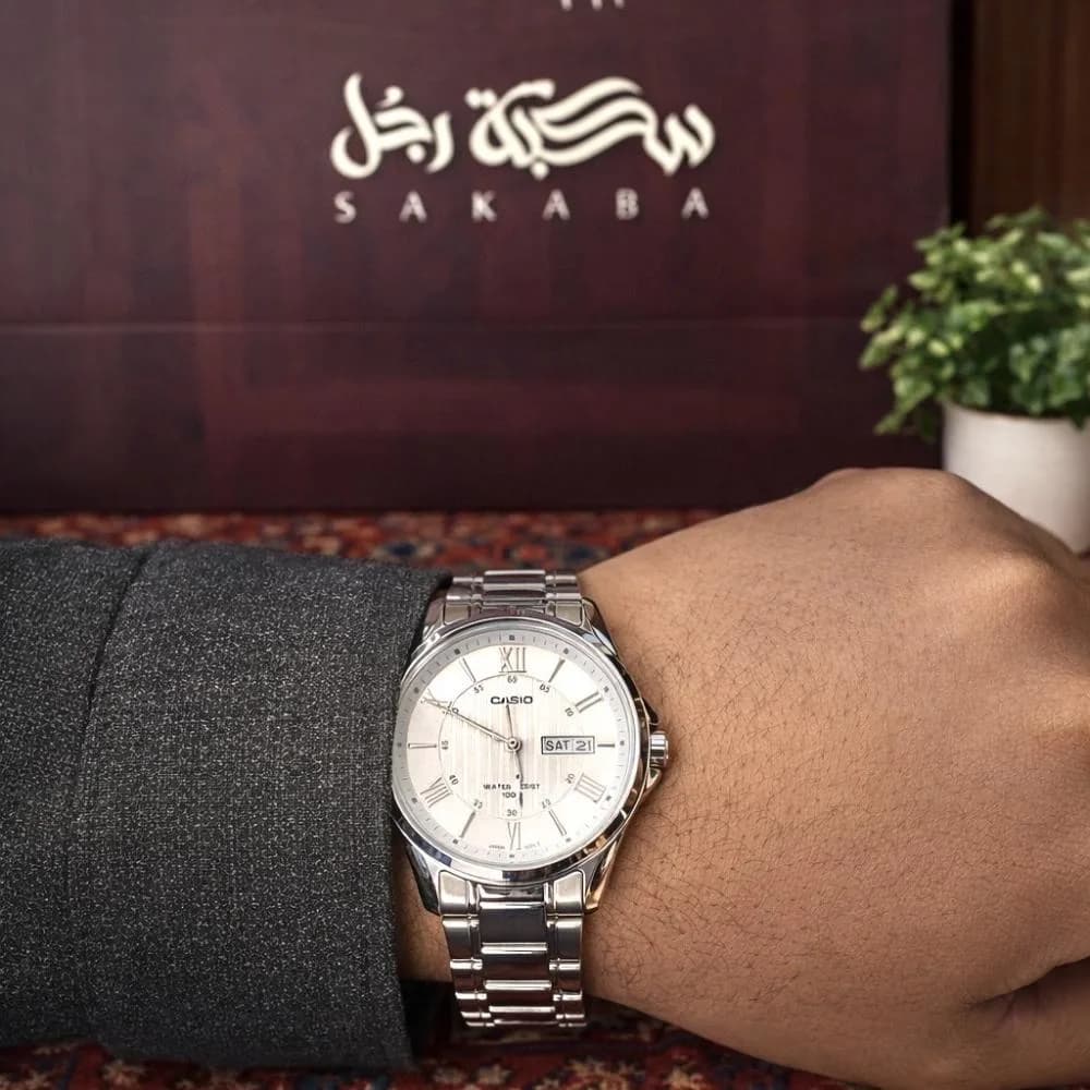 صورة ساعة كاسيو يد رجالية بسوار معدني