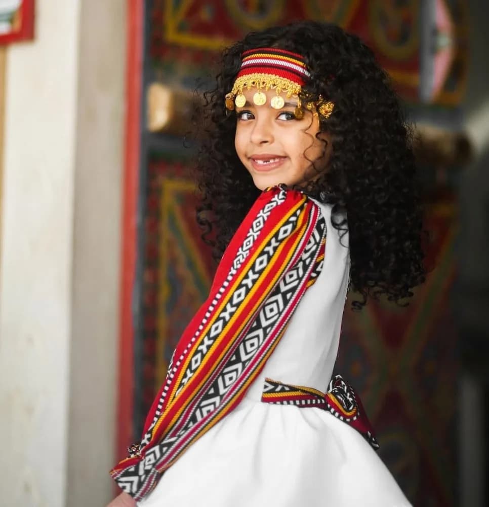 صورة فستان بناتي يوم التأسيس